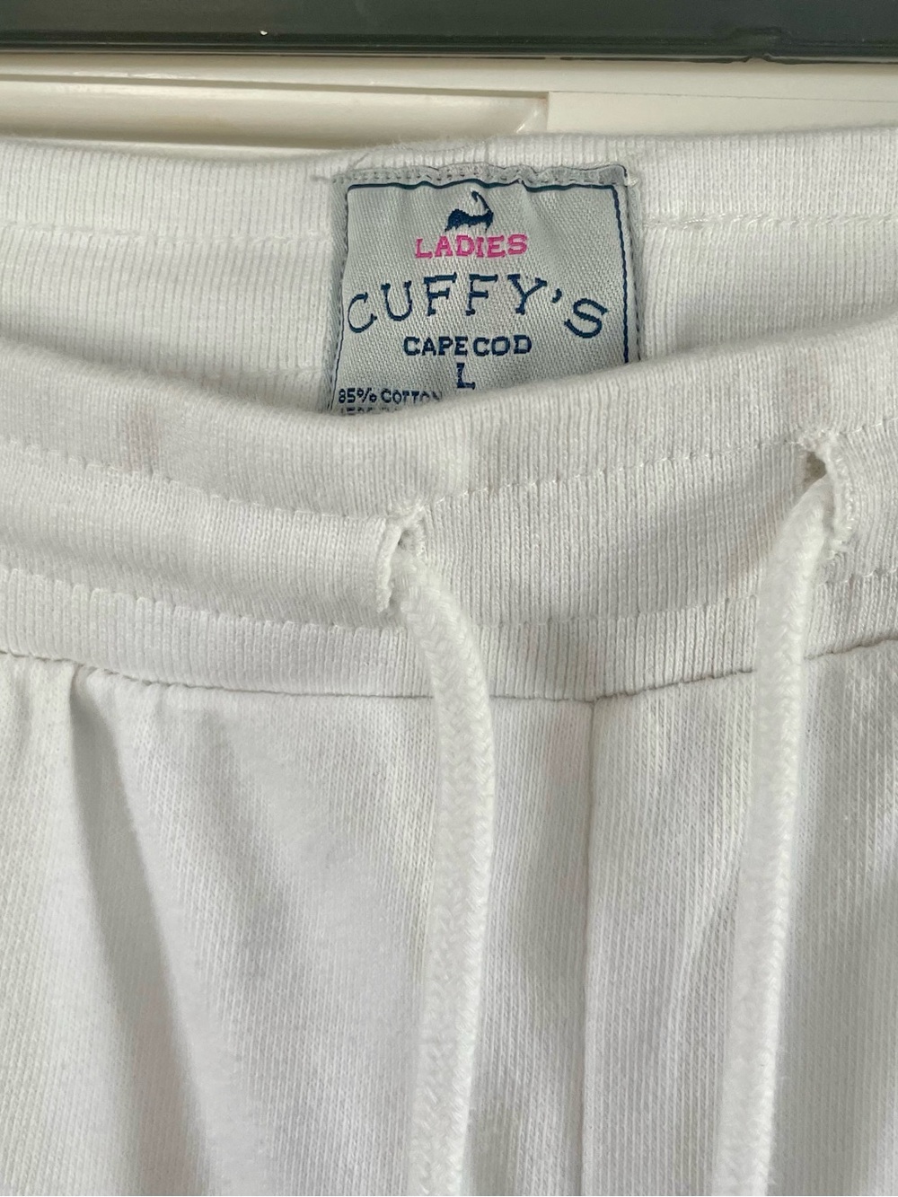 White Drawstring Cropped Lounge Pants - Picture 2 of 5